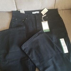 NWT  - Levi Jeans for Women -512